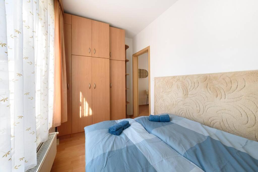 Lovely Apartment In City Centre For 4 Guests Budapest Extérieur photo